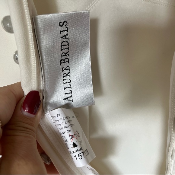 Allure Bridal sleeved crepe gown - Picture 14 of 15